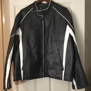 EUC Wilsons Leather Motorcycle Cafe Racer Mens Black W/White Racing Stripe Large
